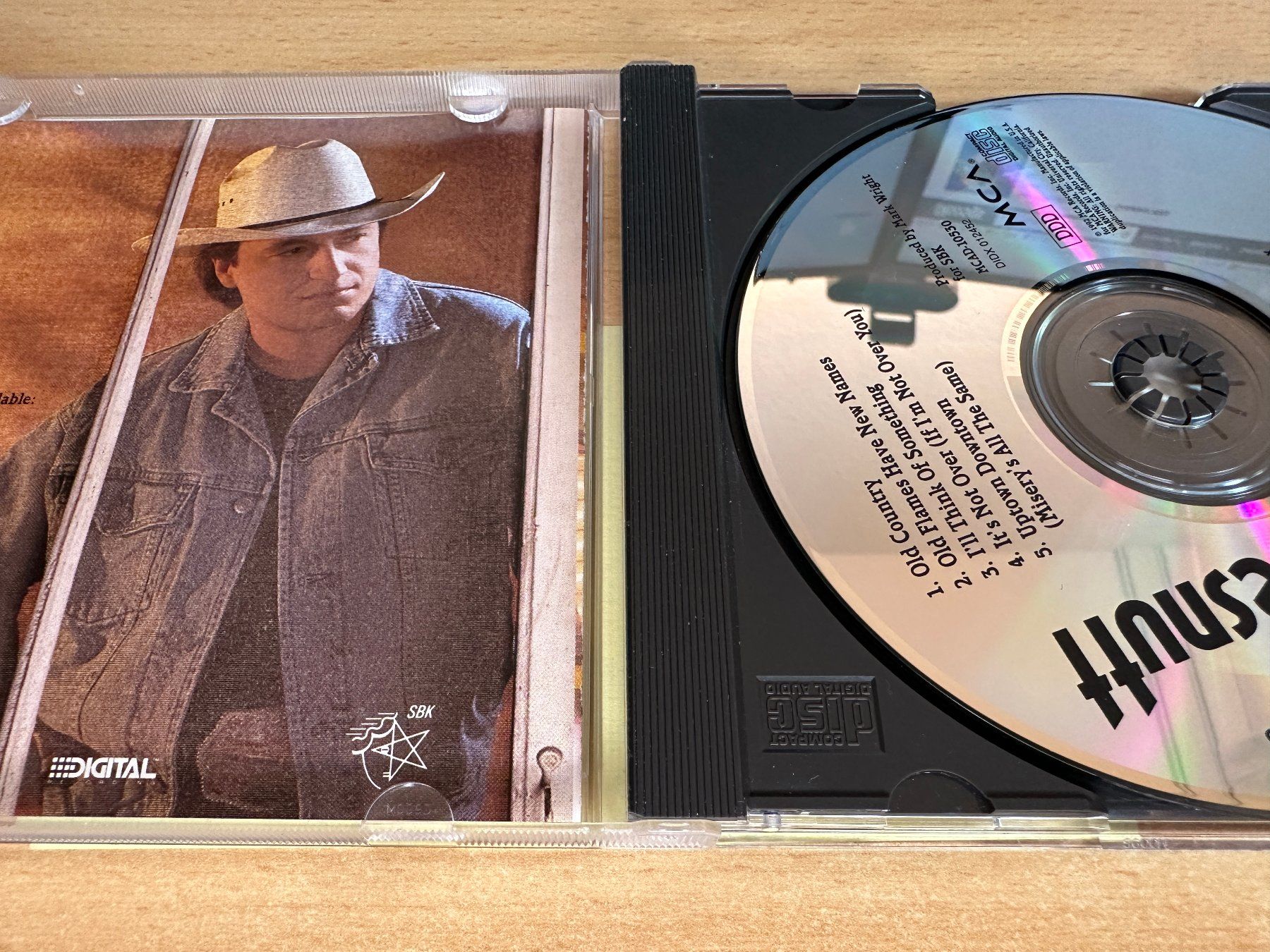 CDs: Mark Chesnutt – Longnecks & Short Stories – Gebraucht aus Rikon im Tösstal von Alpenmutz 2