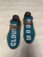 ADIDAS NMD Human Race / blau-gelb
