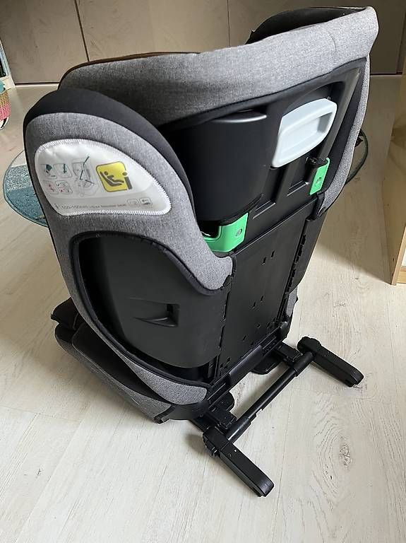 Seggiolini per auto: Joie Autositz / Kindersitz 100-150 cm – Usato da Reigoldswil venduto da CxerryPie 3