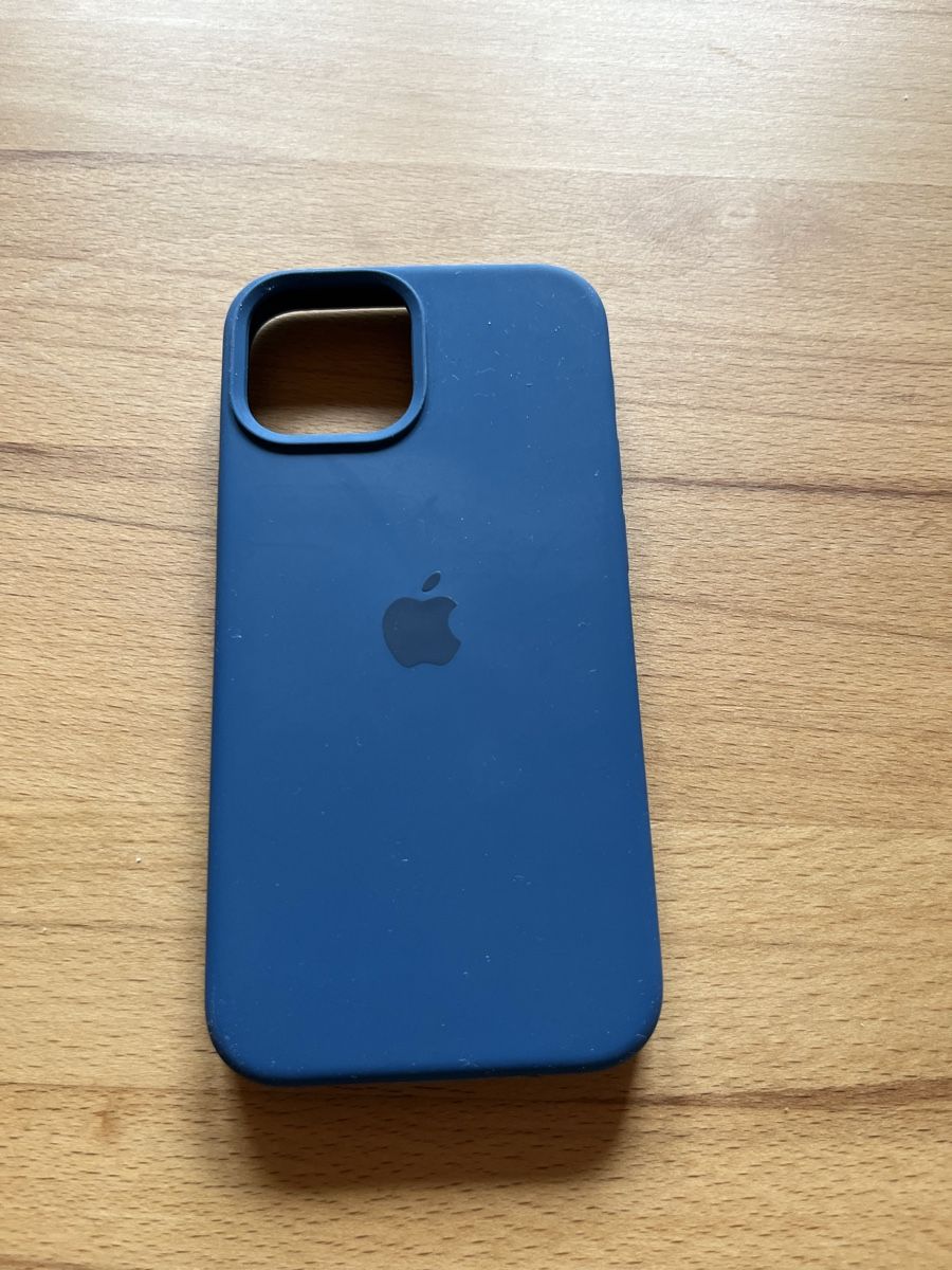Apple Coques & Protection écran: iPhone 13 mini Siliconhülle – D'occasion à Winterthur par sonnentag01