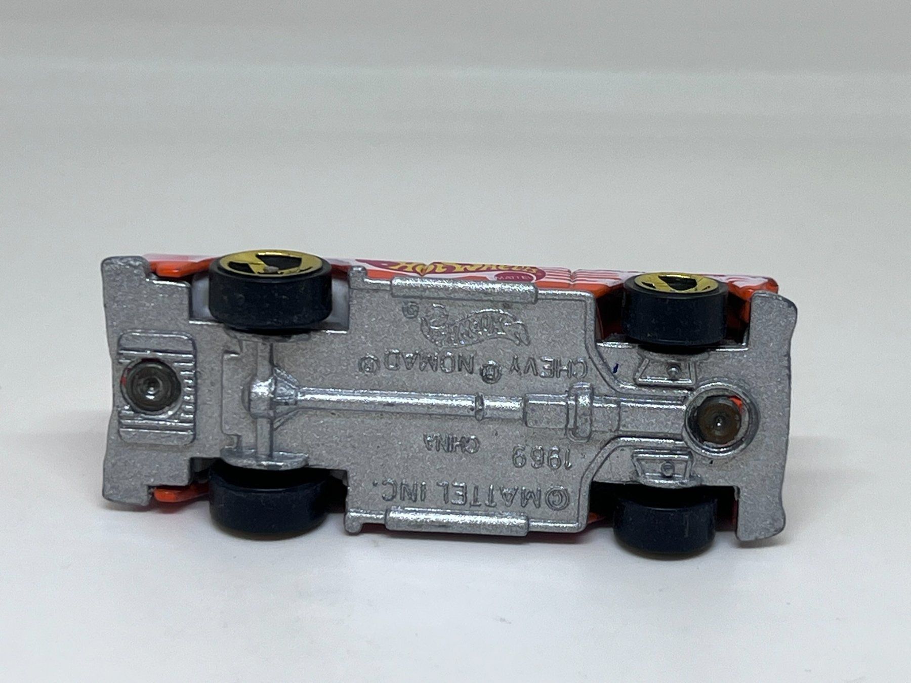 Hot Wheels Modellini d'auto: Hot Wheels Chevy Nomad #201 – Usato da Wildegg venduto da LaaBoutique 3