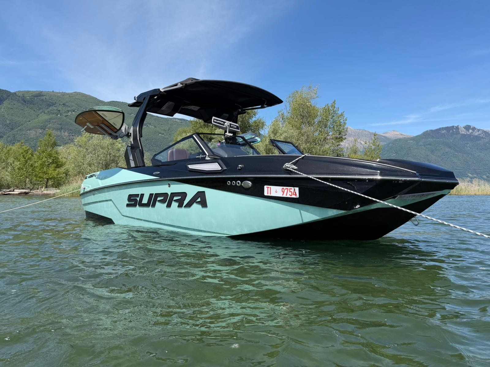 Supra Barche: Wakeboard und Wakesurf Boot osscasion – Usato da Quartino venduto da 5franc 1