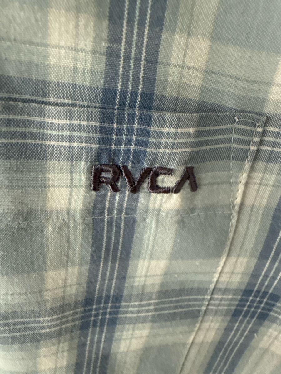 RVCA Camicie: RVCA Hemd – Usato da Lyss venduto da Auhalia 1