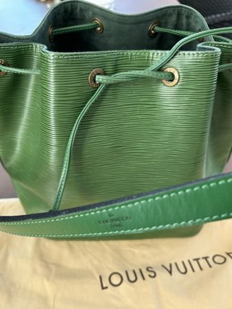 Louis Vuitton Noe Epi Leder Tasche Gruen Ar0952 gebraucht