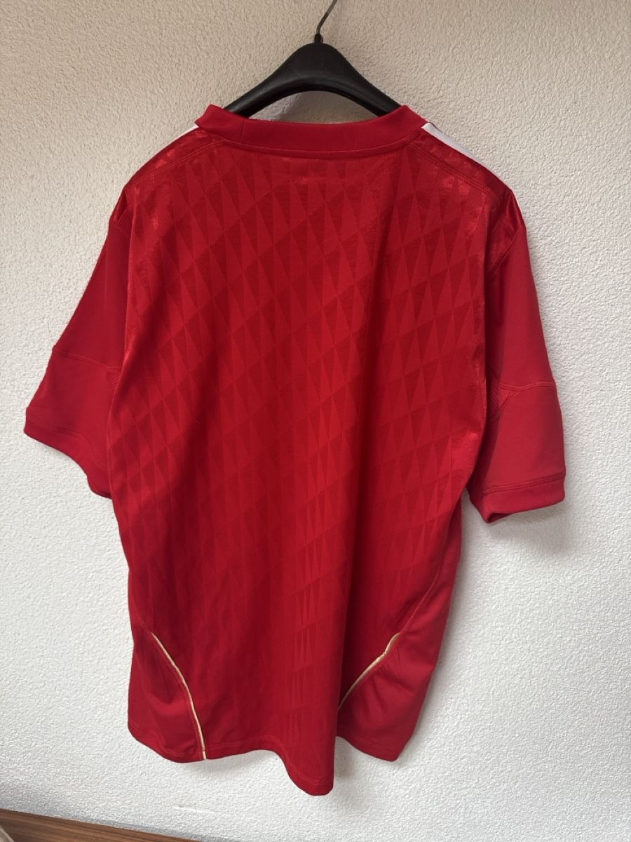 Canottiere & Pantaloni: Liverpool Trikot  – Usato da Gebenstorf venduto da Retroshirt 1