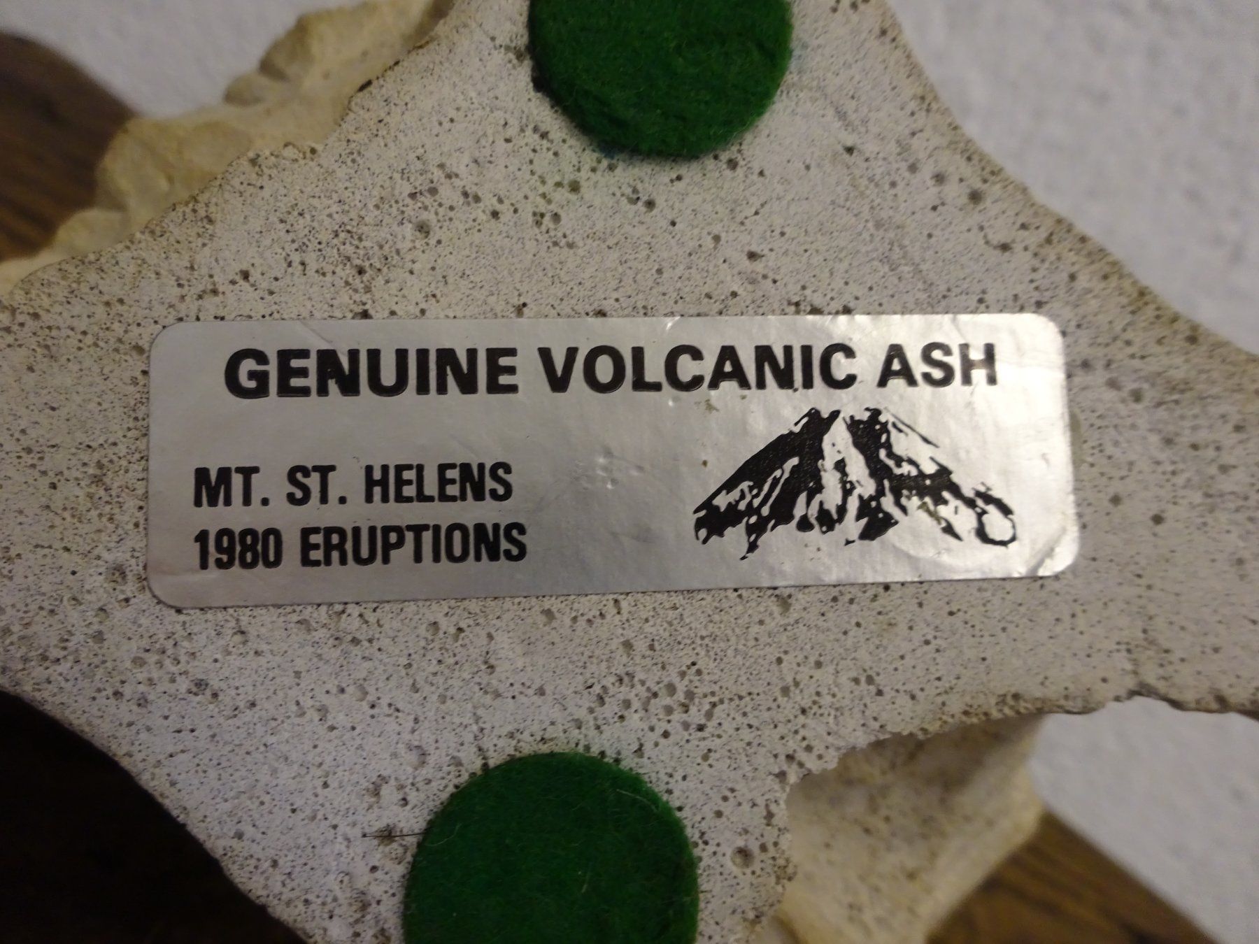 Sculture & Statue: Bär Lachs /  Mount St. Helens Vulkan – Usato da Oetwil am See venduto da Golfsud 7