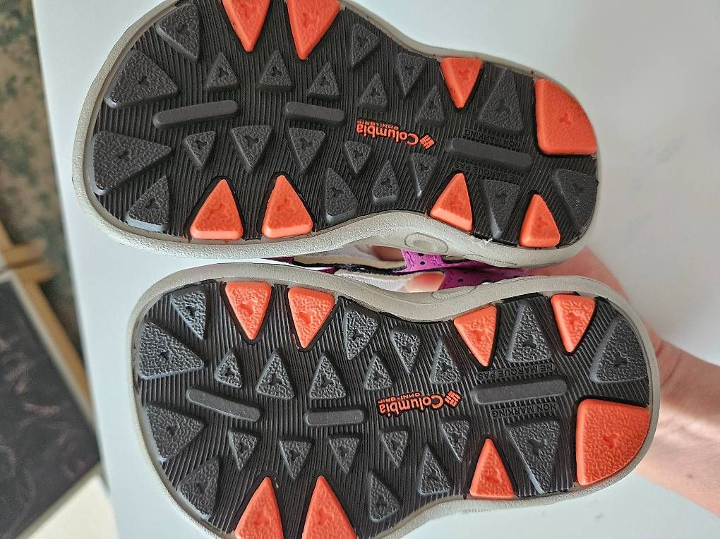 Columbia Schuhe für Jungen: Columbia Baby Sandalen – Neu (gemäss Beschreibung) aus Zollikofen von nel_5f8w 1