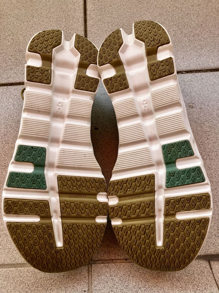 On Chaussures hommes: ON Cloudrunner  – Neuf (Voir description) à Nyon par G.B.1260 3