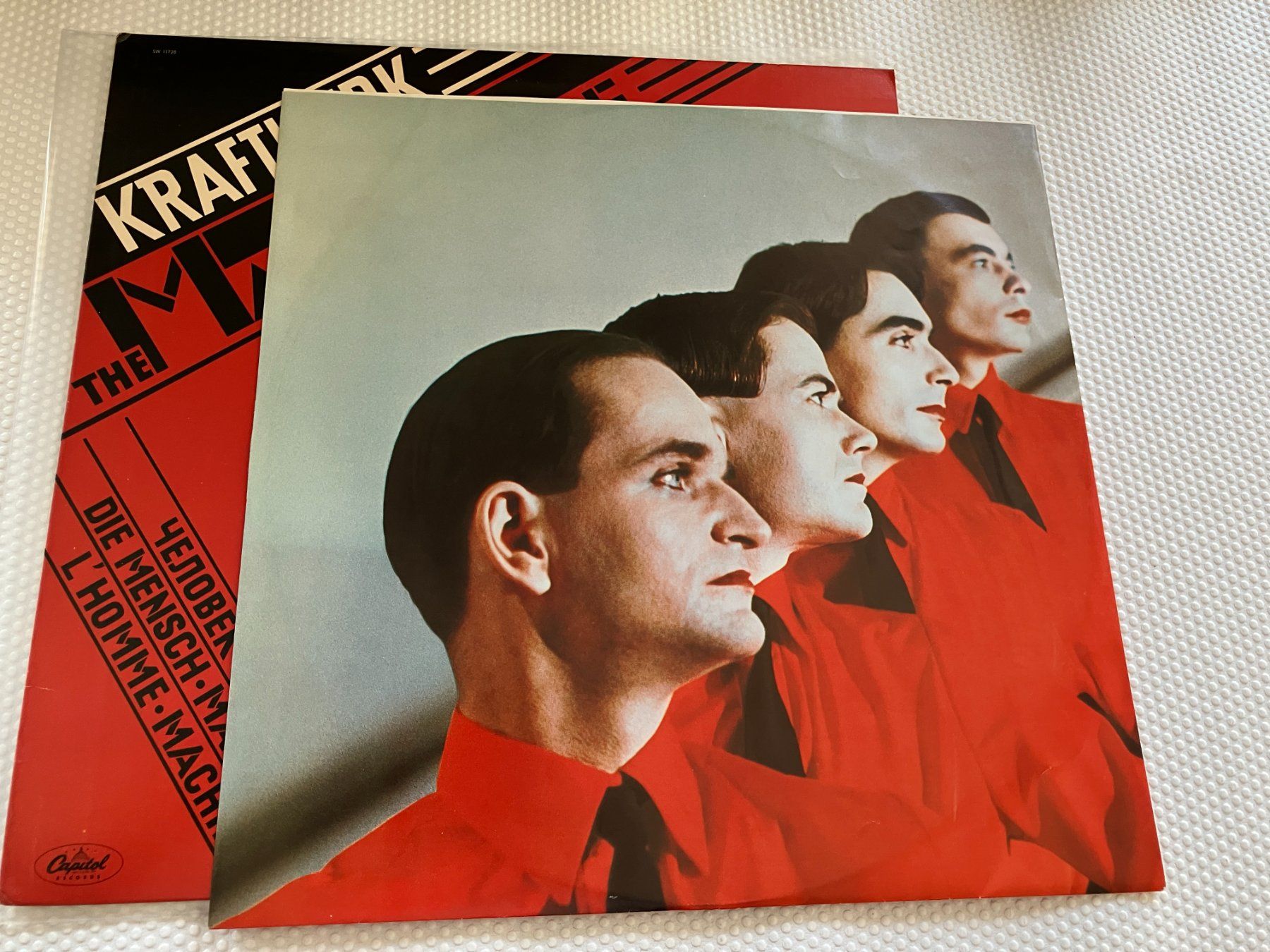 Dischi in vinile: Kraftwerk – Usato da Aarwangen venduto da Jukebox3 4