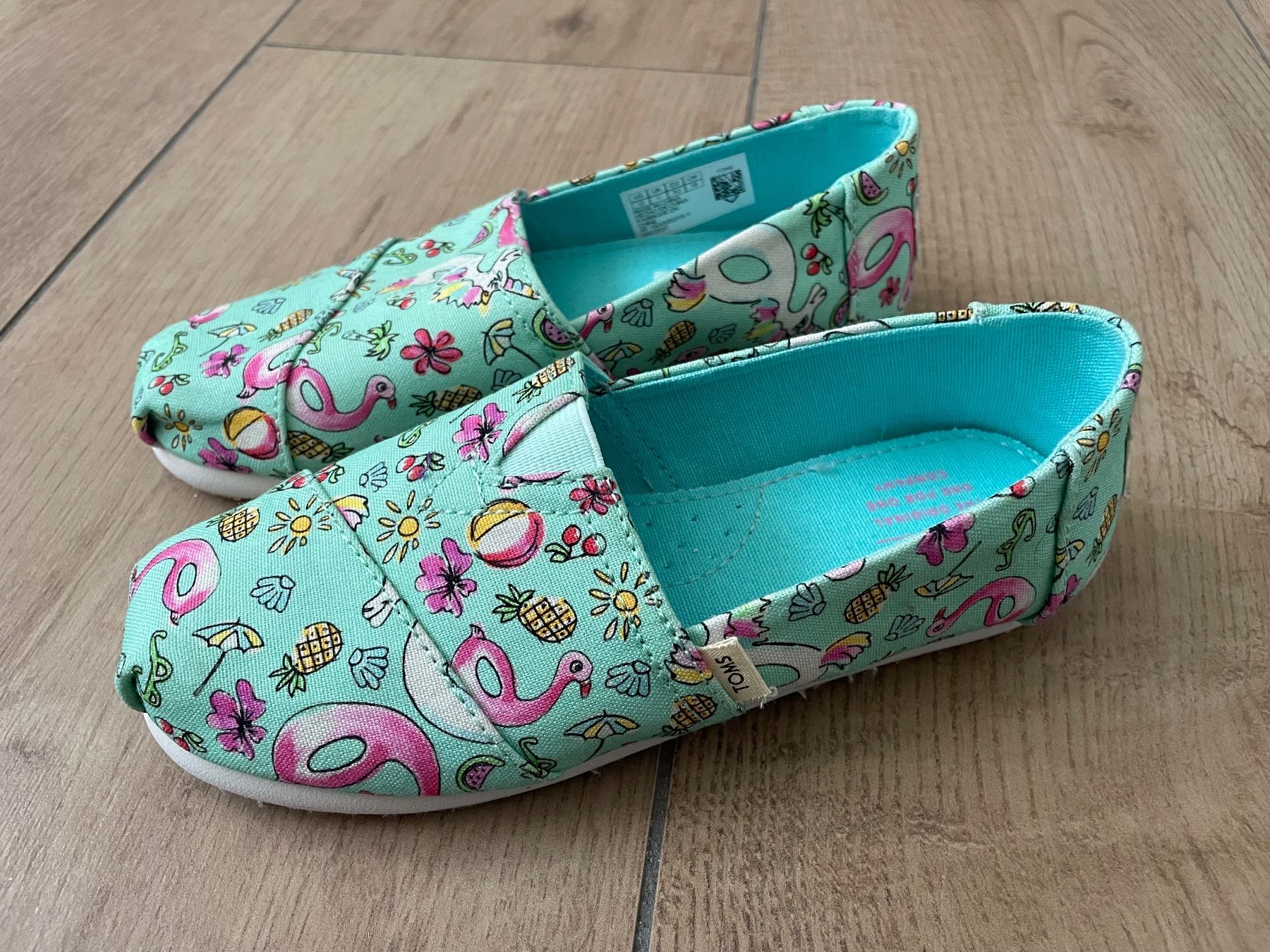 Toms Scarpe per ragazze: Espadrilles von Toms Gr. 30 NEU – Nuovo (secondo la descrizione) da Waltenschwil venduto da hansnine