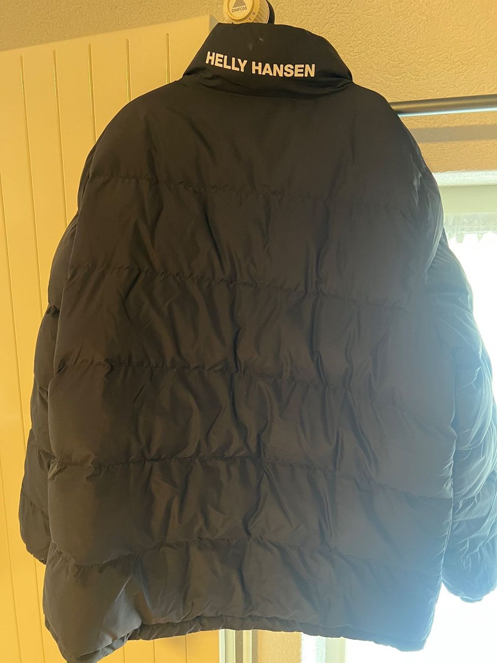 Helly Hansen Giacche: Winterjacke – Usato da menziken venduto da sevijoel01 1