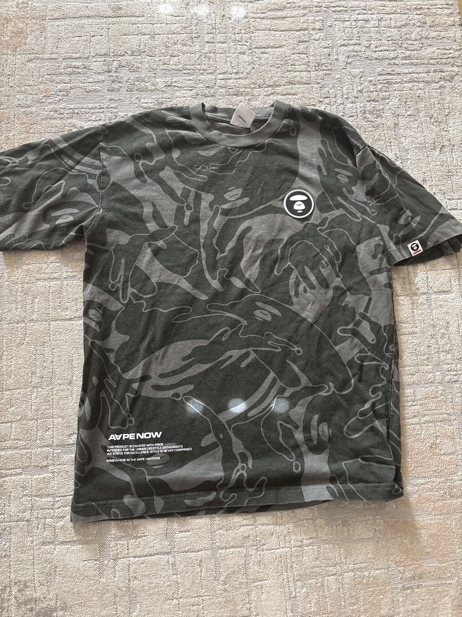 Bape T-shirt: Bape T-Shirt Camo Print  – Usato da Küsnacht ZH venduto da Shassy