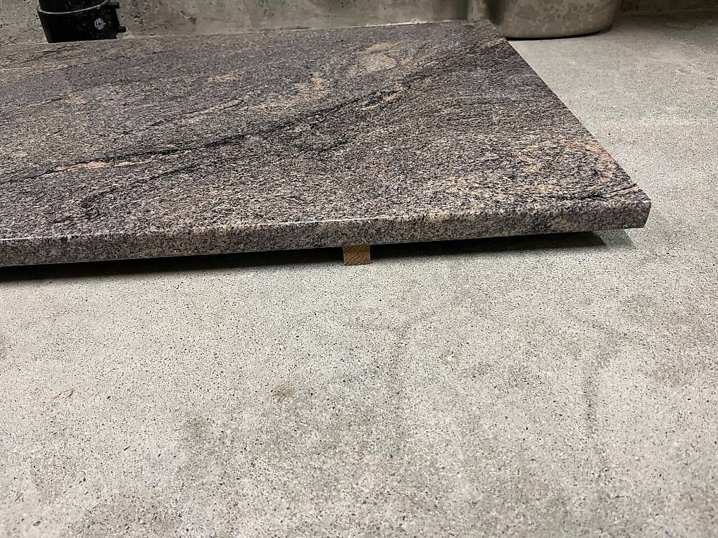 Komplettküchen: Küchenarbeitsplatten Granit – Gebraucht aus Merlischachen von Gitta-13 2
