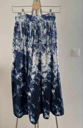 Sommerlicher Maxirock in Batik Optik von H&M (Grösse 32)