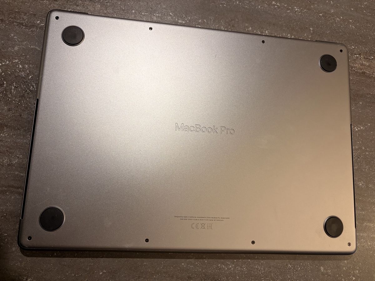 Apple Notebooks: MacBook Pro 14" (Fin 2023) M3 – Gebraucht aus Crans VS von yor_n5h8 2