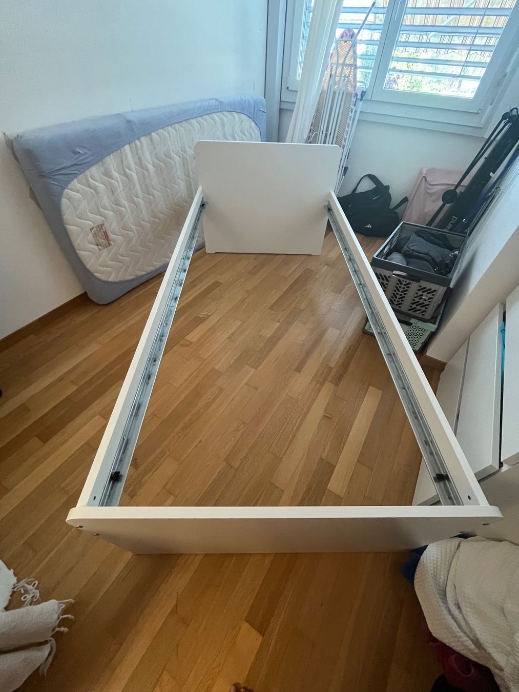 Ikea Lits: Släkt Bett – D'occasion à kriens par Cashmere32 1