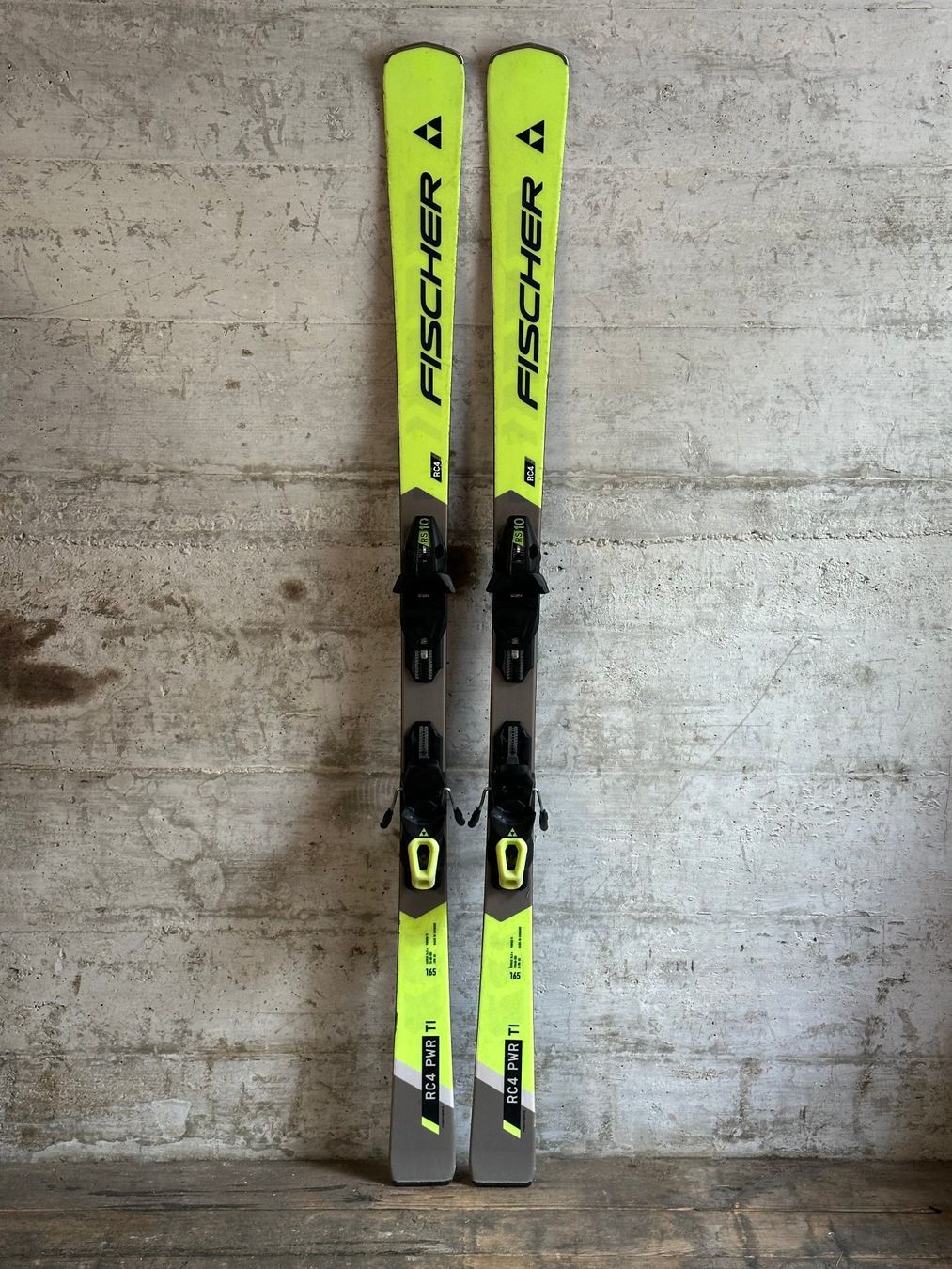Fischer Skis: Fischer PWR TI Ski 165CM – Gebraucht aus Emmenbrücke von karkarkar