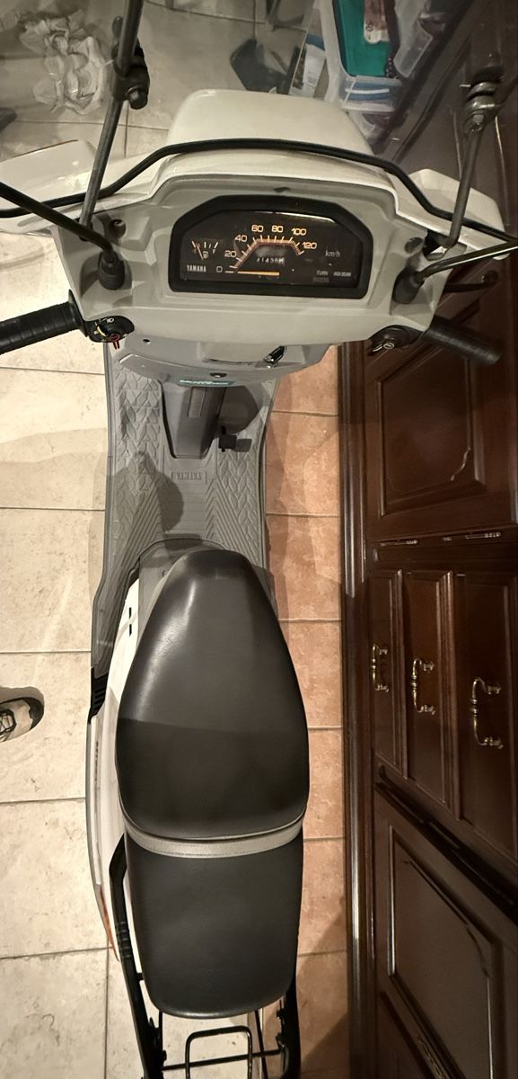 Yamaha Scooter: Scooter Yamaha 125 Béluga 4T – Usato da Vucherens venduto da Chexbres69 4