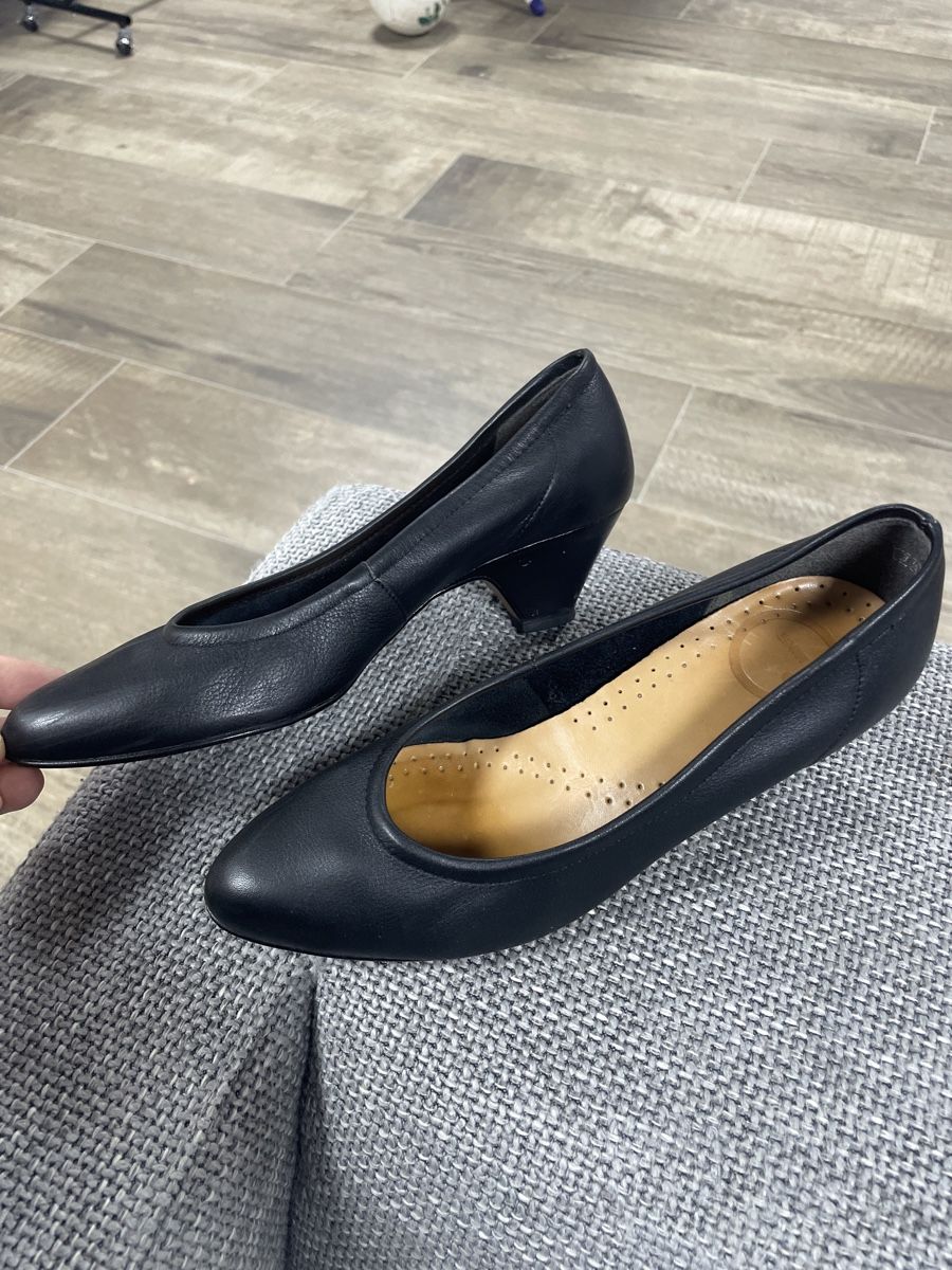 Scarpe da donna: Damen Schuhe – Usato da Zunzgen venduto da RajaM 3