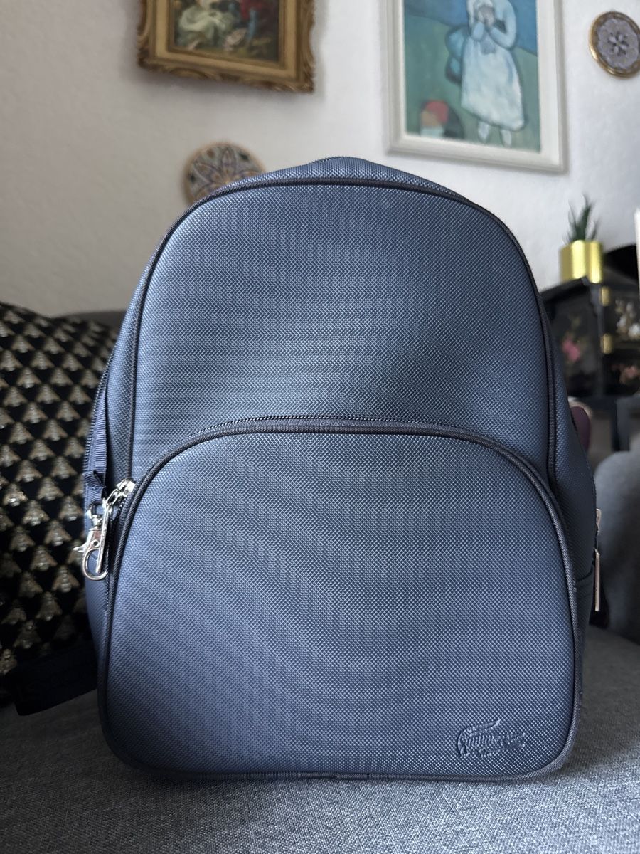 Lacoste Rucksäcke: Sac à dos Lacoste – Gebraucht aus Grône von ukr_2qbg