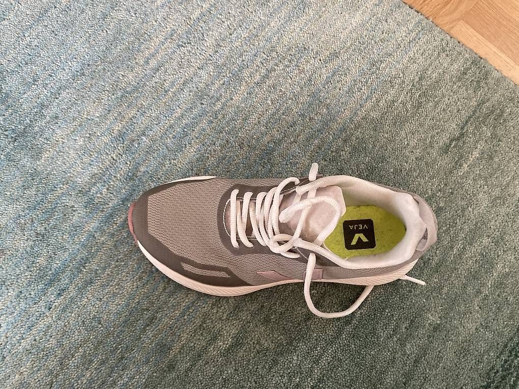 Damenschuhe: Veja Gr.38 – Neu und originalverpackt aus Bern von noelchen