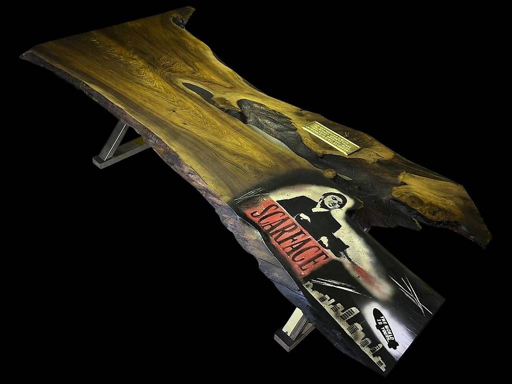 Tavoli: Hochwertiger Scarface Dining Table – Usato da Zürich venduto da NivenV 2