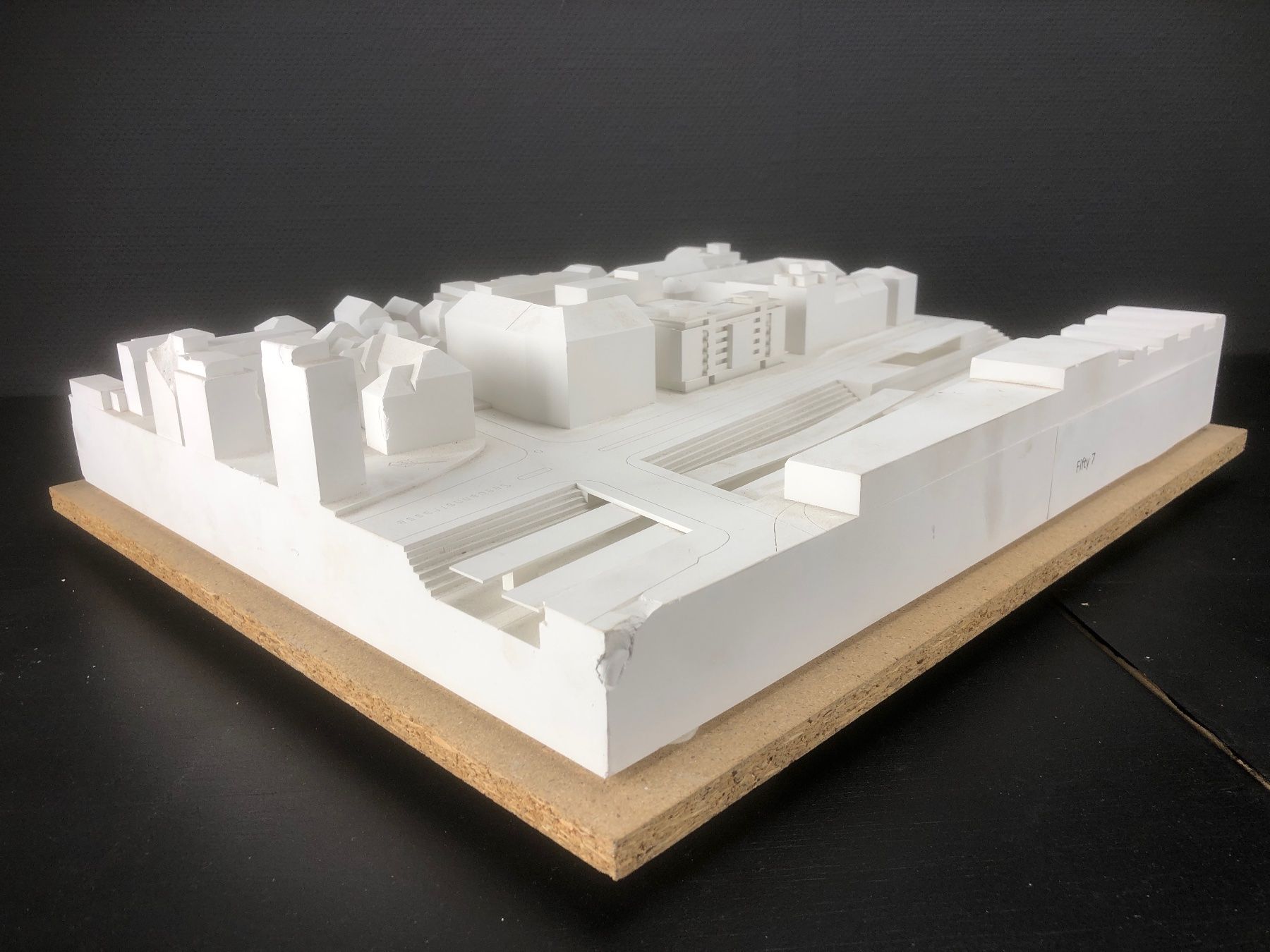 Kit di modellismo & Modellini statici: Zürich Seebahnstrasse, Architekturmodell, Gips – Usato da Laufenburg venduto da industrial-silence 9