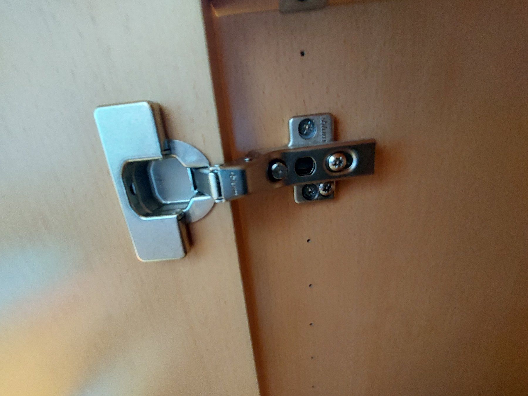Kommoden: Sideboard Buche, 3 Schubladen, 4 Türen – Gebraucht aus Bern von aar_qdx5 4