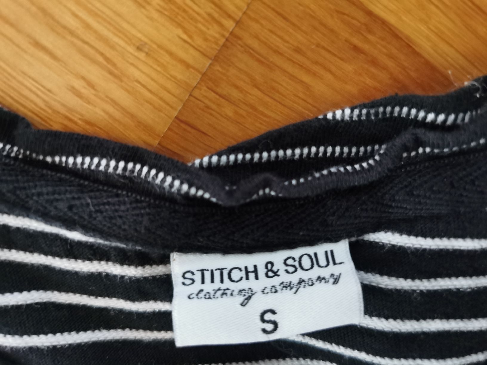Scotch Soda Lotti di vestiti: Scotch shrunk Gr. S T Shirt/Pullover – Usato da Sursee venduto da Ventiduese 4