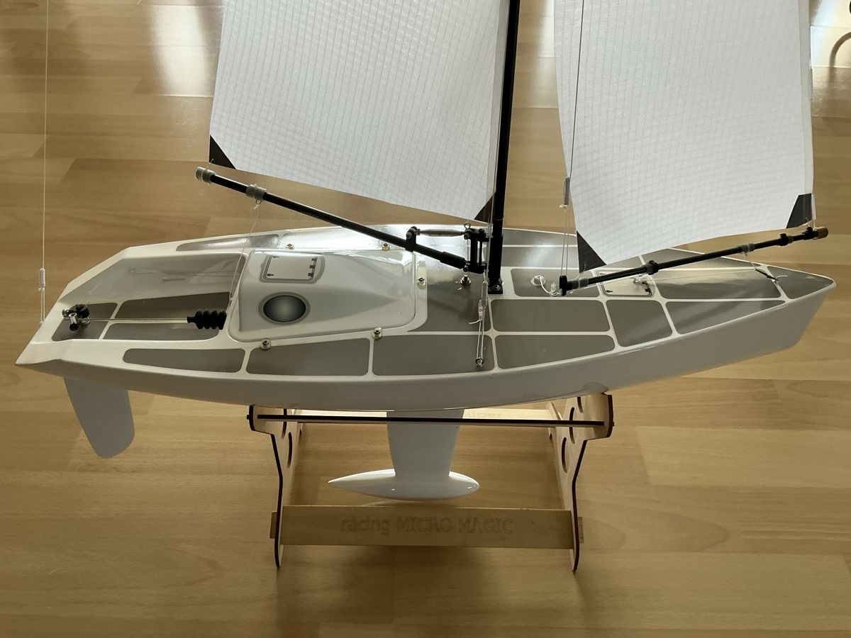 Graupner Modellismo RC: RC Segelboot – Usato da Büren NW venduto da Aerobatx 1