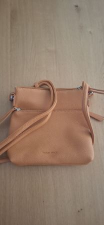 Umhängetasche von Emily&Noah Leder neu