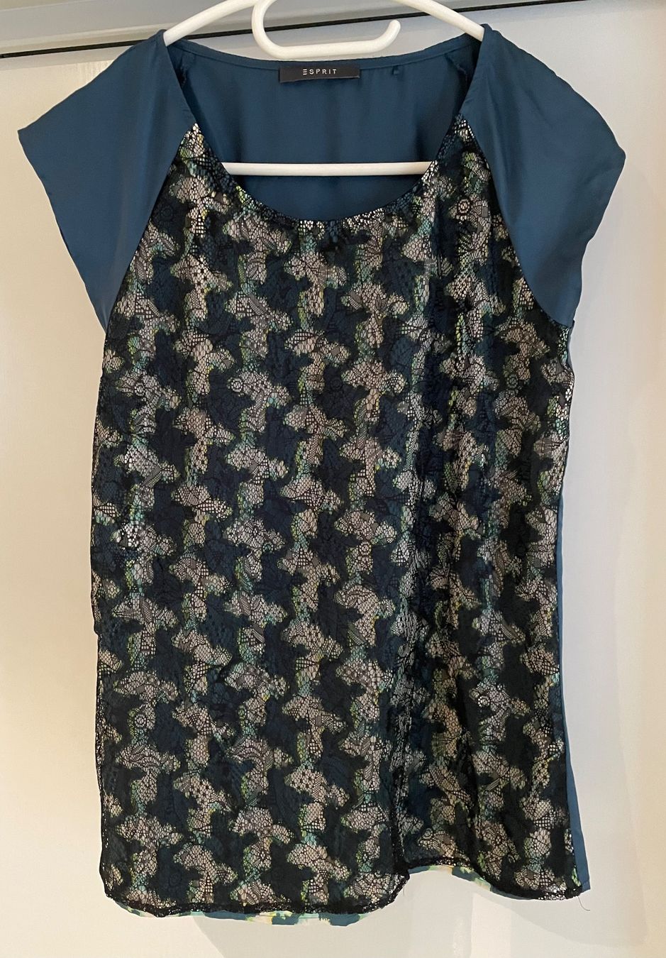 Esprit Camicette: Esprit Collection, elegantes Blusenshirt Grösse S – Usato da Niederweningen venduto da baghirac