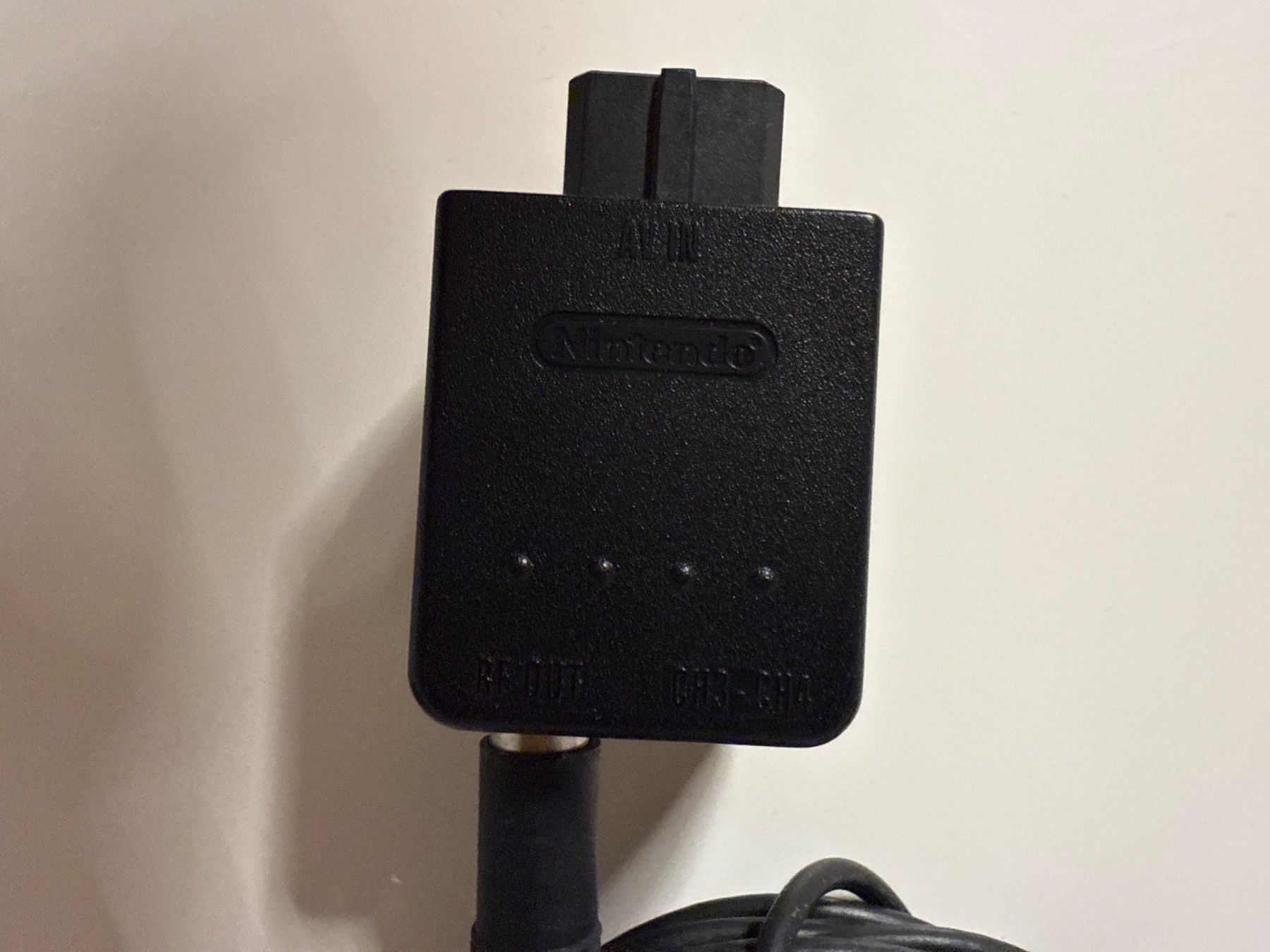Nintendo Konsolen: Nintendo 64 RF Switch/Modulator – Gebraucht aus Niederbipp von nbf_qy2d 1