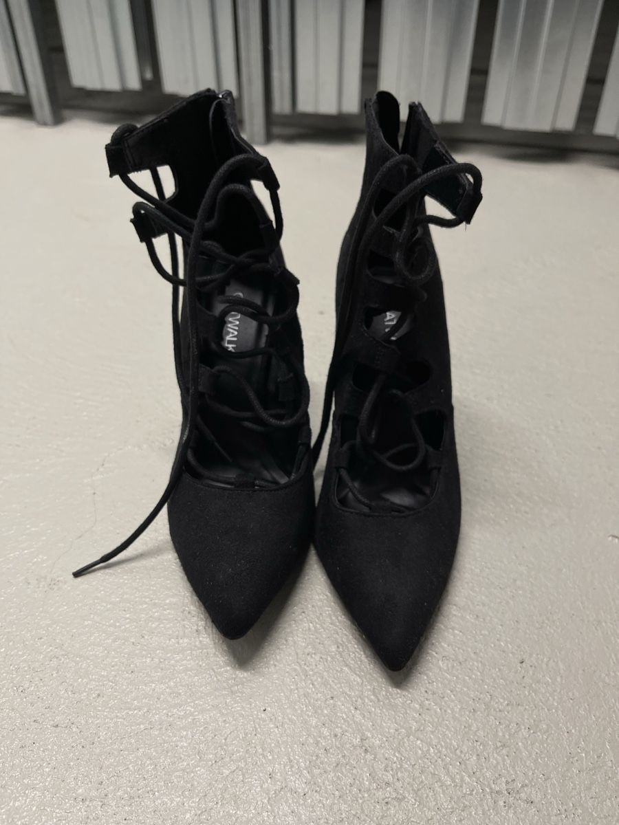 Scarpe da donna: Schwarze Schnürschuhe Catwalk Gr. 37 – Usato da Wohlen AG venduto da abaci