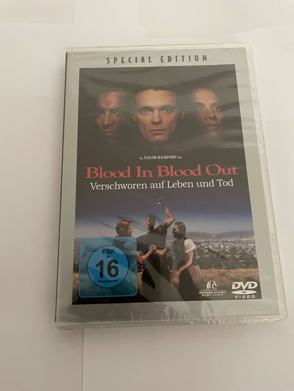 Tutti i DVDs: Blood In Blood Out – Usato da Winterthur venduto da Cobraforce