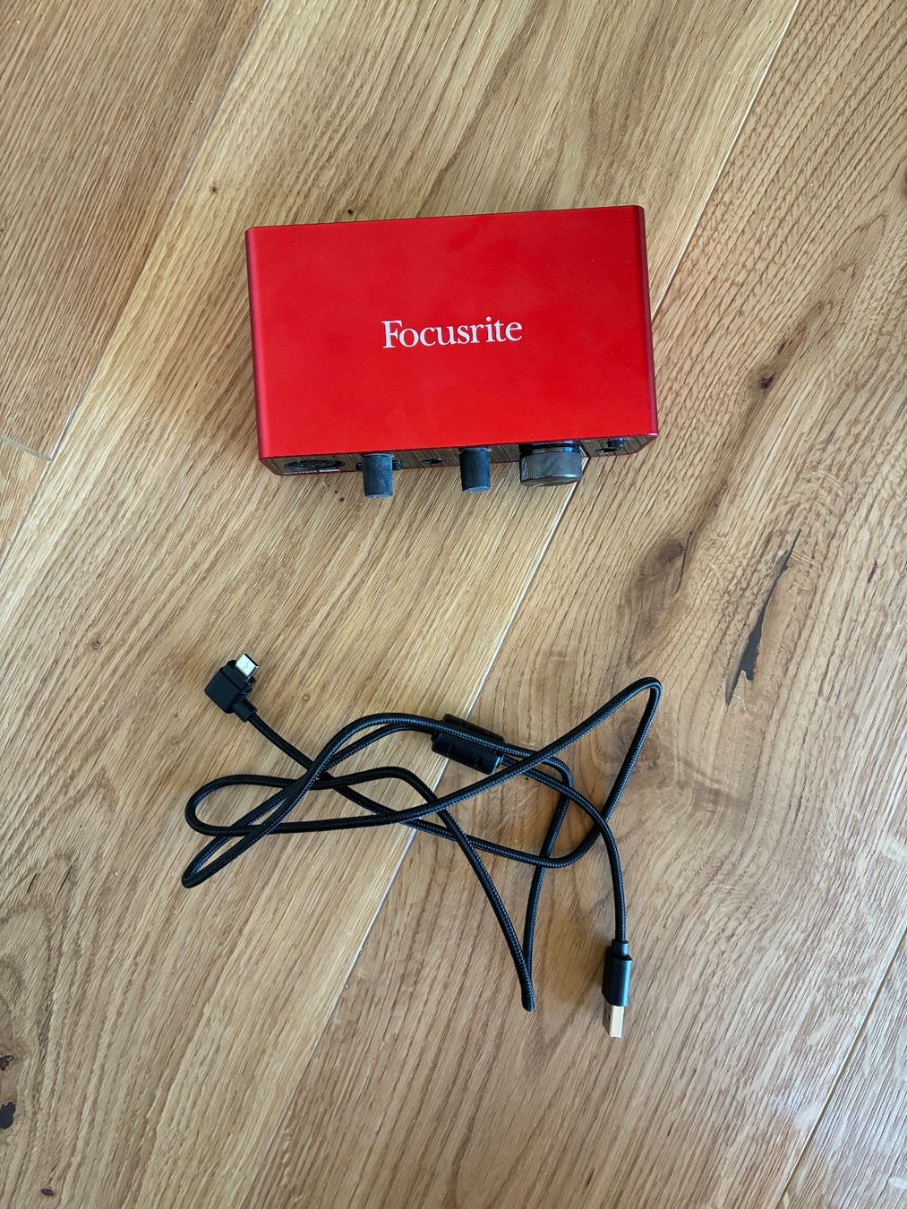 Registratori: Focusrite Scarlett Solo 3rd Gen Audio Interface – Usato da Oberdorf SO venduto da RSB21 3