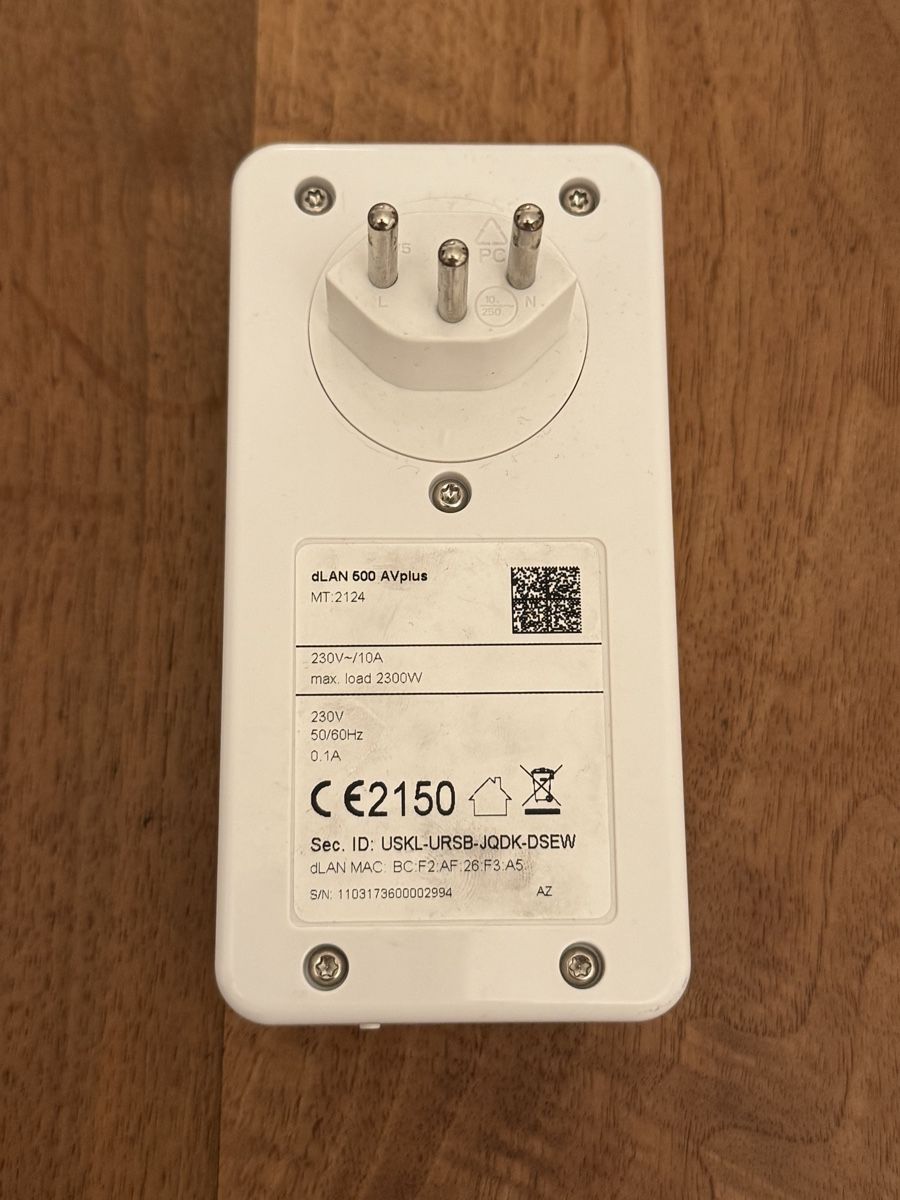 Devolo Laufwerke & Adapter: Devolo Powerline dLAN 500 AVplus – Gebraucht aus Rüschlikon von YM8803 1