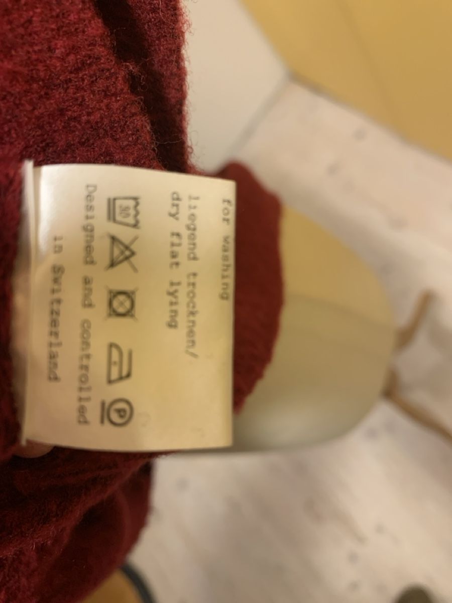 Maglioni & Felpe: gestrickter Wollpullover, Gr. S, weinrot – Usato da Amriswil venduto da rah_hd2j 4