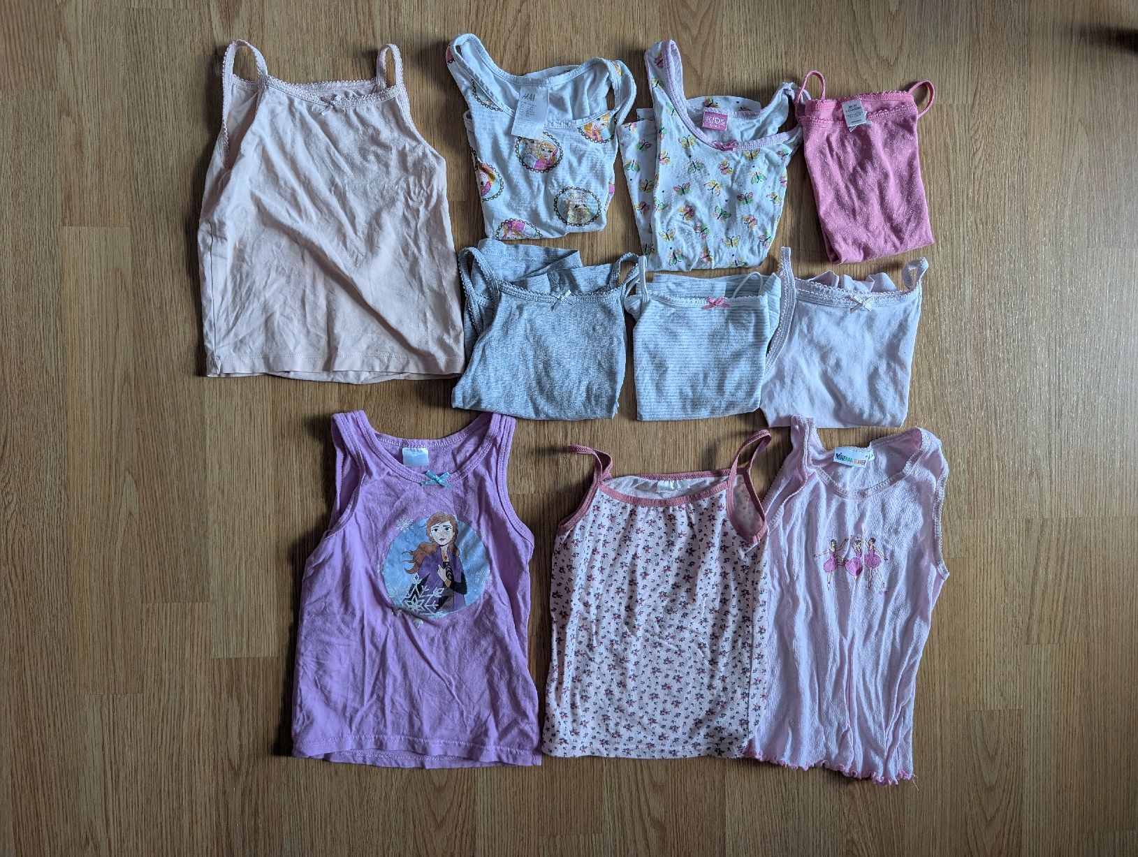 Lotti & Set di vestiti: Langarmshirt 98/104 – Usato da Innerberg venduto da fauna33 1