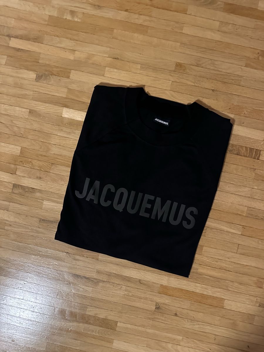 Jacquemus T-Shirts: JACQUEMUS T-Shirt in Grösse L – Gebraucht aus Langenthal von iamzeko