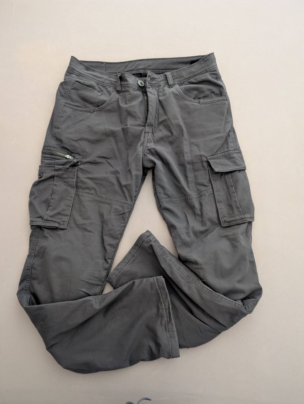 Pantaloni: Motorrad Hose Textil "Course" Cargo-Style NEU – Nuovo (secondo la descrizione) da Egg b. Zürich venduto da Muntinga
