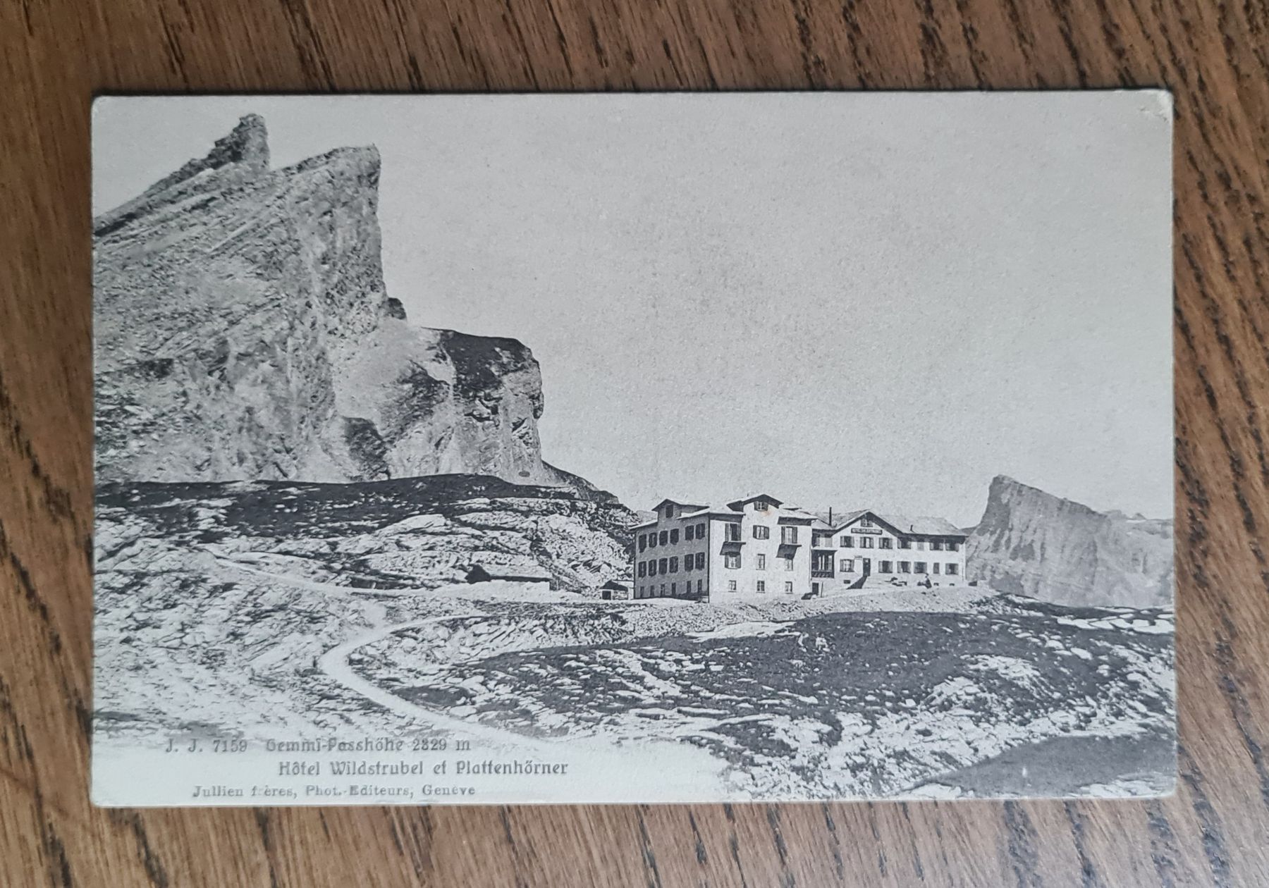 Cartoline postali: Gemmi Passhöhe Hotel Wildstrubel 1917 – Usato da Ebikon venduto da Donar50
