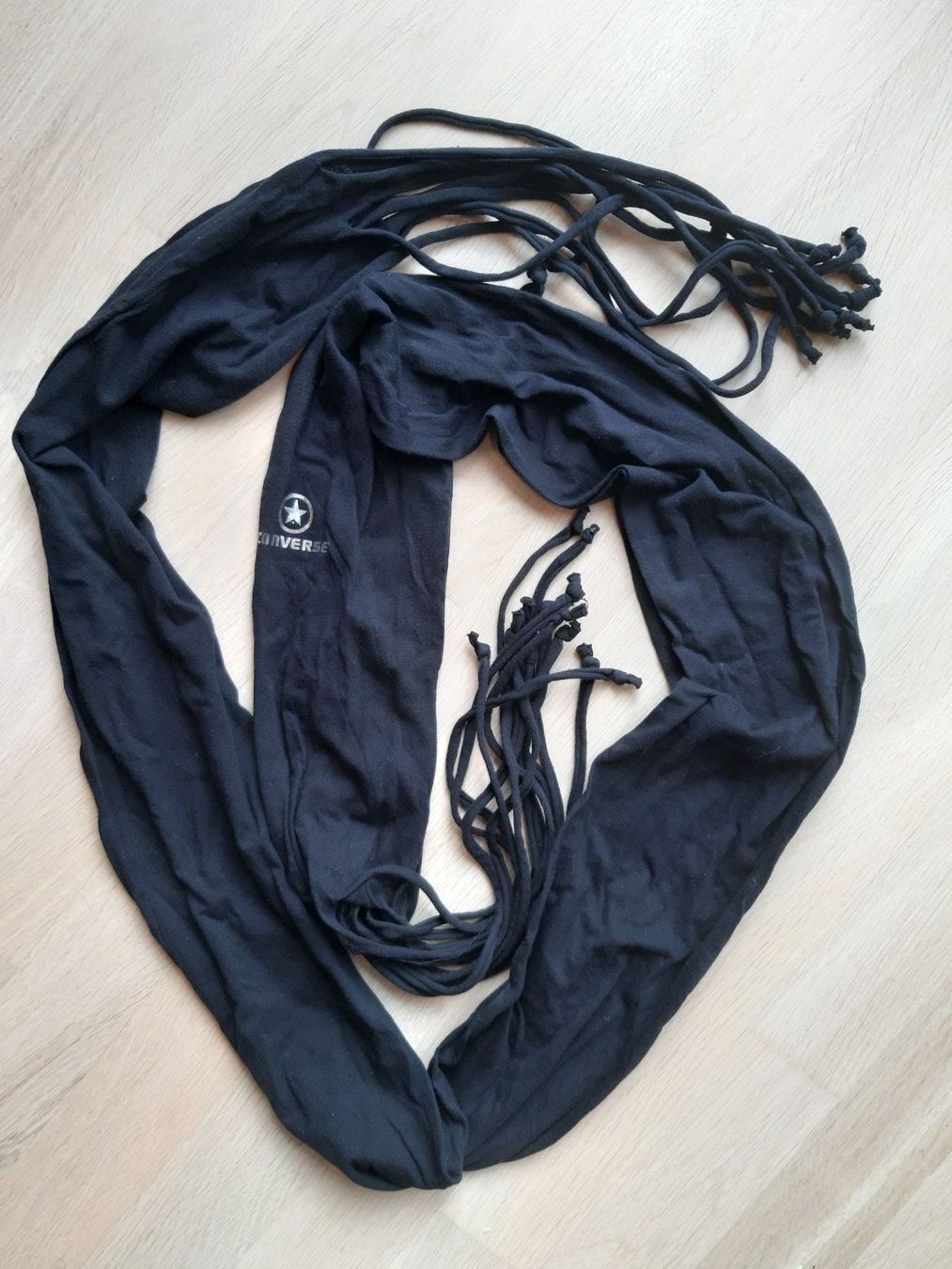 Foulard & Sciarpe: Schal Converse – Usato da Riedern venduto da martigni_88