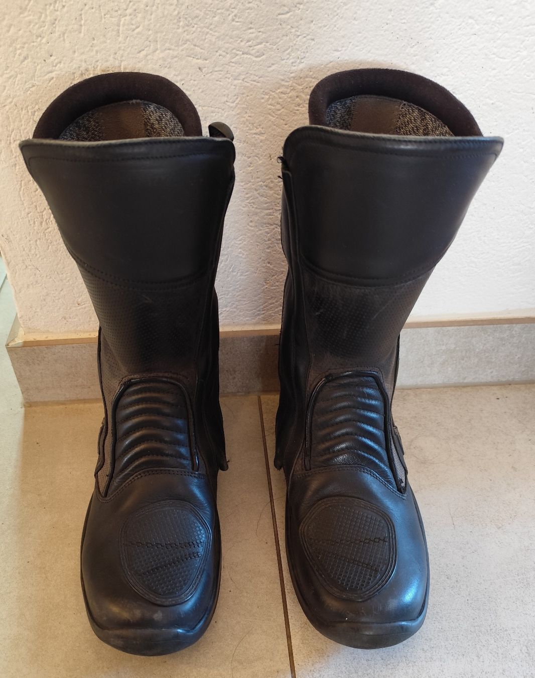 Scarpe da uomo: Bottes de moto Gore-Tex T38 – Usato da St-Léonard venduto da 2pas
