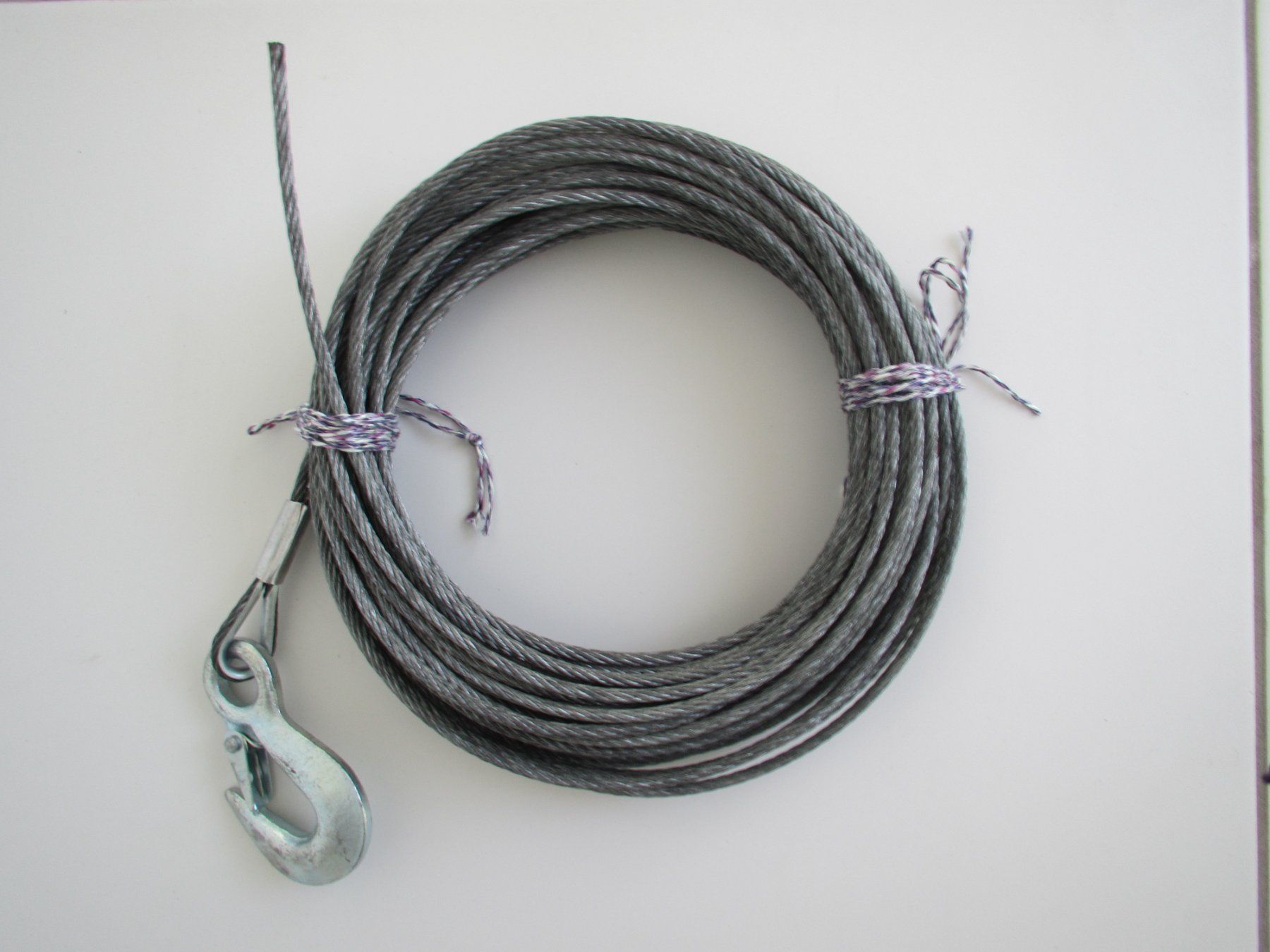 Eisenwaren: DRAHTSEIL MIT SICHERHEITS HAKEN 21 METER – Neu (gemäss Beschreibung) aus Zumikon von Gung