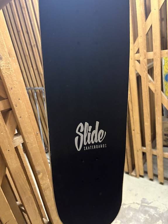 Skateboards: Skateboard Slide – Gebraucht aus Rancate von mel_r7cj 2