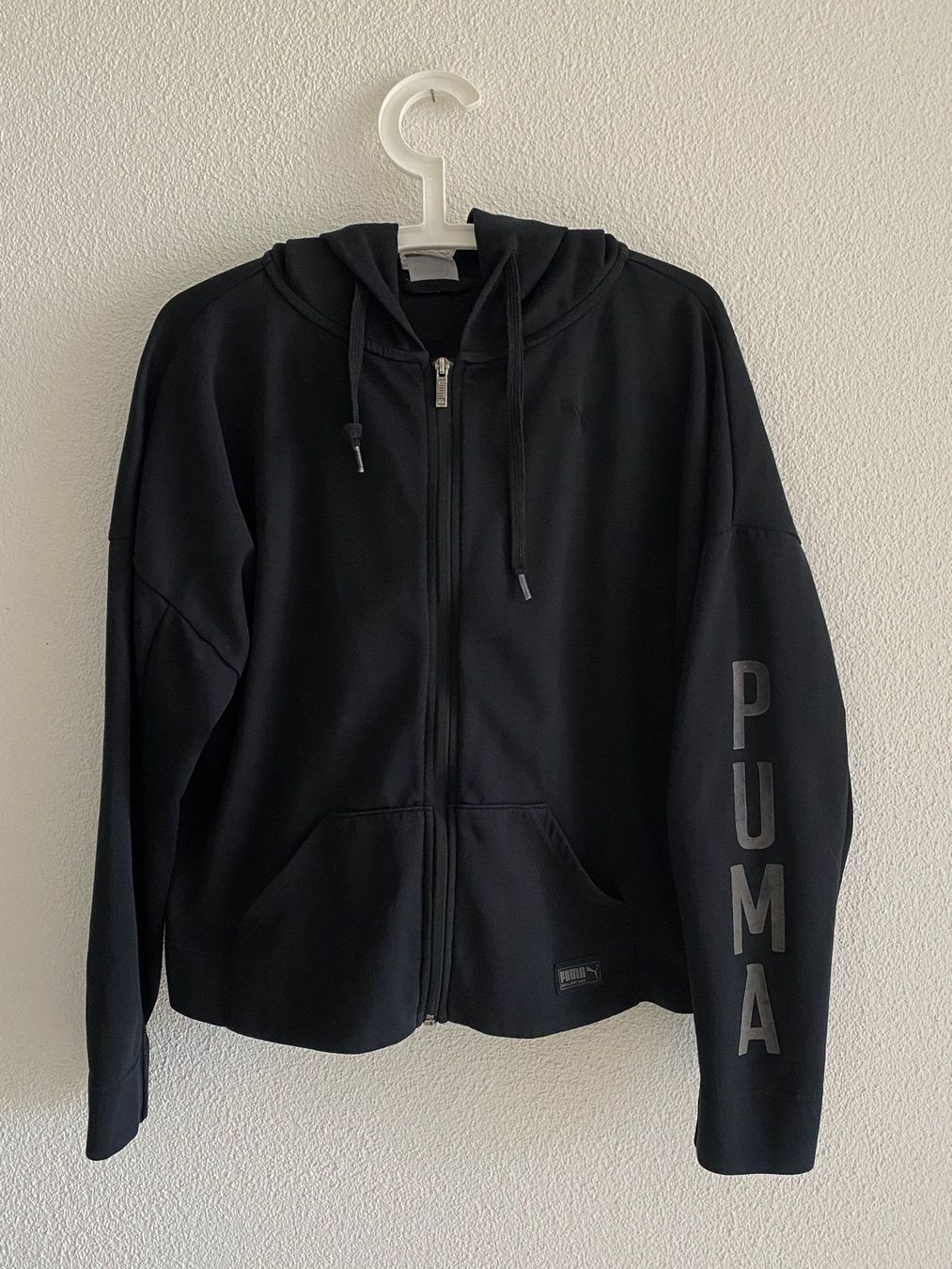 Puma Maglioni & Felpe: Damen Puma Jäckchen Gr. M – Usato da Dagmersellen venduto da sheli17