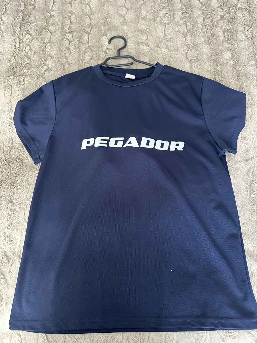 Pegador T-shirts: Pegador Tshirt – D'occasion à Wattwil par betsar.13