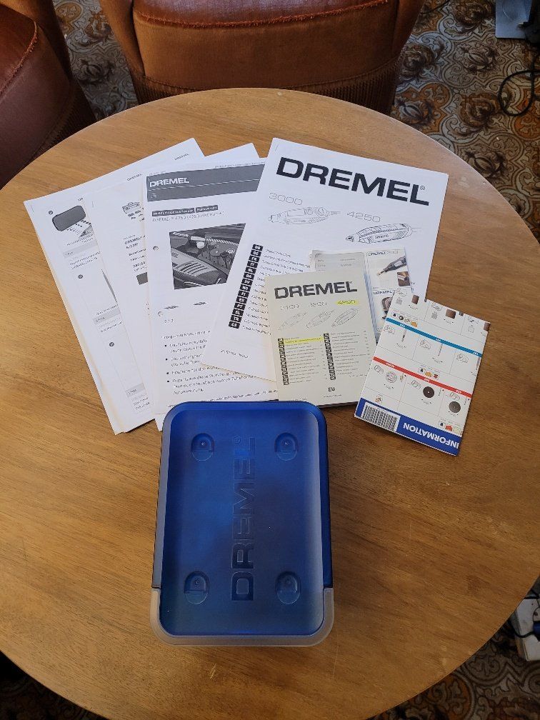 Dremel Tutti gli attrezzi: Multifunktionswerkzeug – Usato da Fulenbach venduto da Mschildi 3