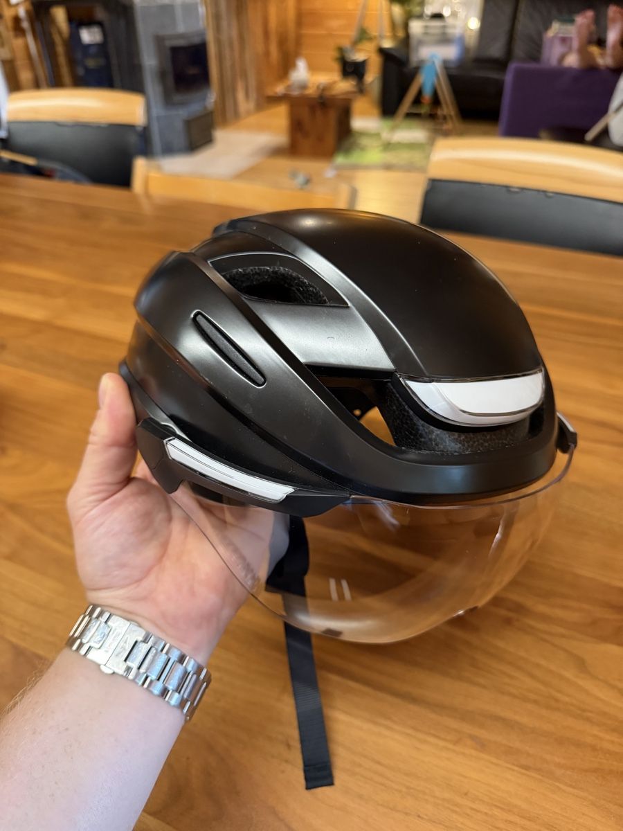 Caschi: Lumos Ultra E-Bike MIPS – Usato da Niederstocken venduto da Schnider87